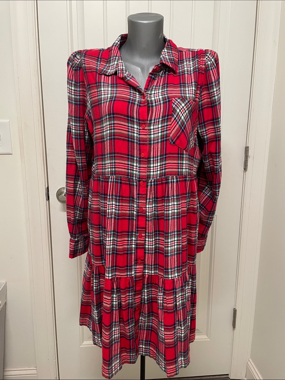 crown & ivy Red Plaid Long-Sleeve Button-Front Dress